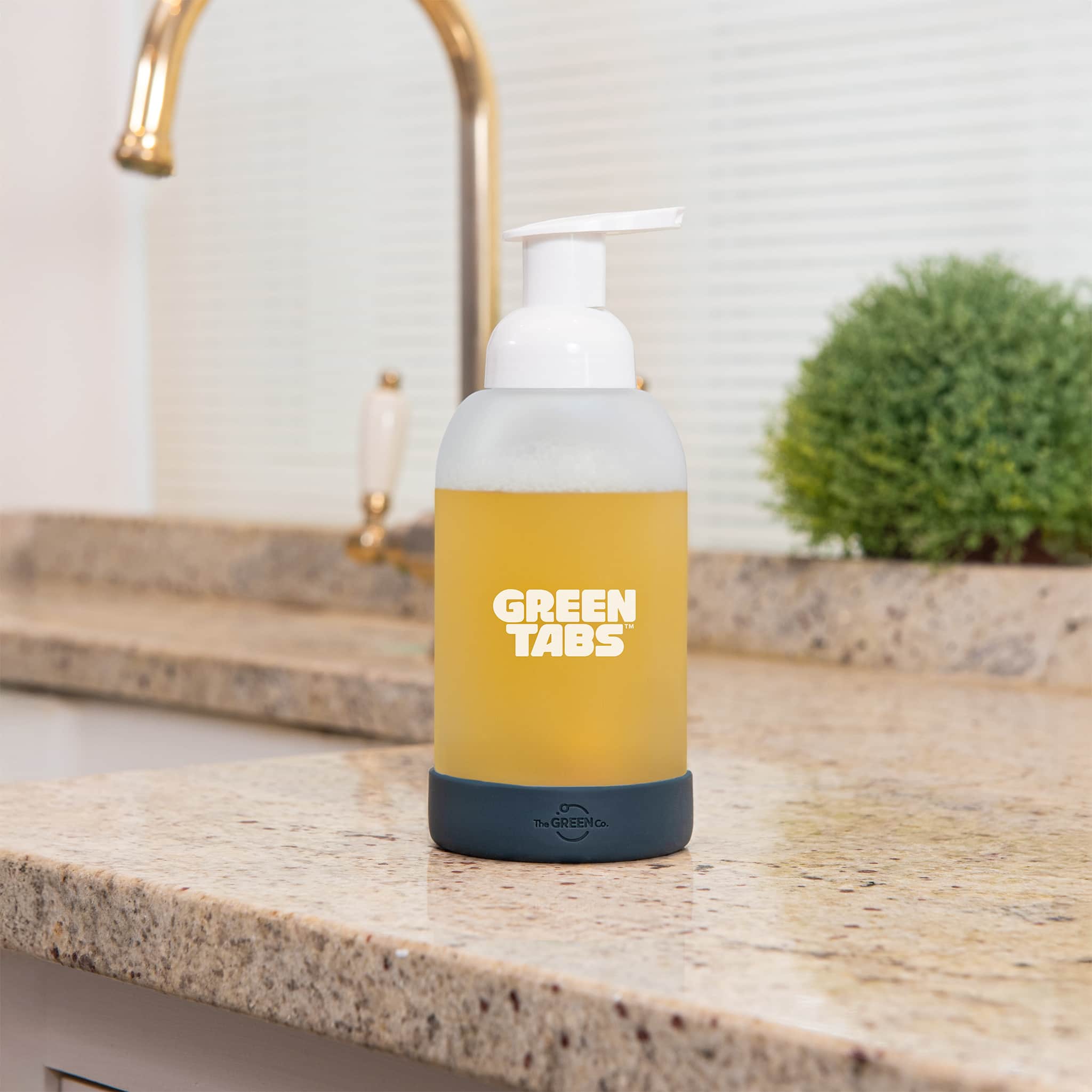 Foaming Hand Soap GreenTabs™ Starter Kit – Refillable Glass Bottle - Image 19