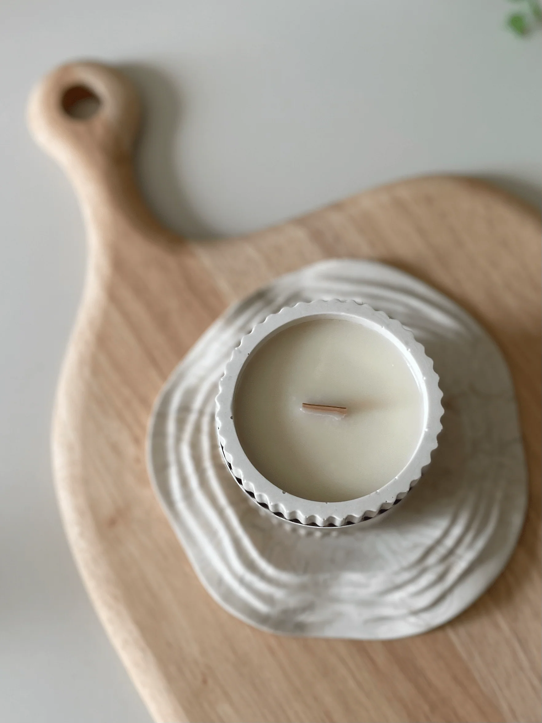 Lemon & Lavender Stoneware Soy Candle – Soothing Bedtime Aroma - Image 2