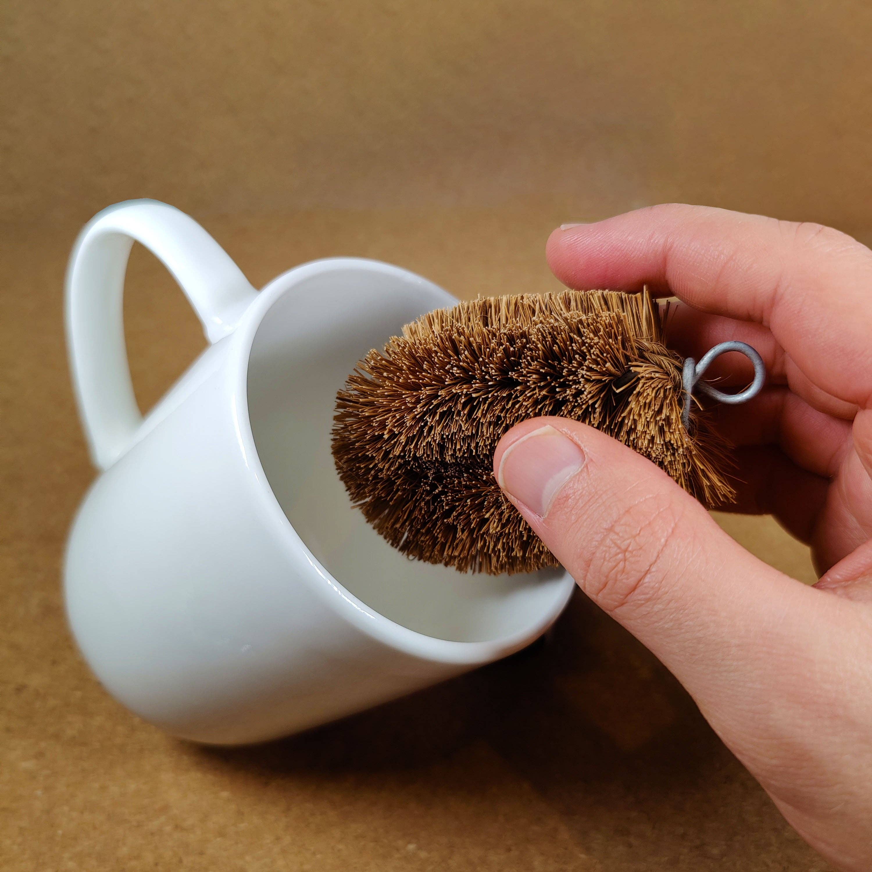 LoofCo Mini Scrub Brush – Natural Coconut Coir Fibre Cleaning Brush - Image 2