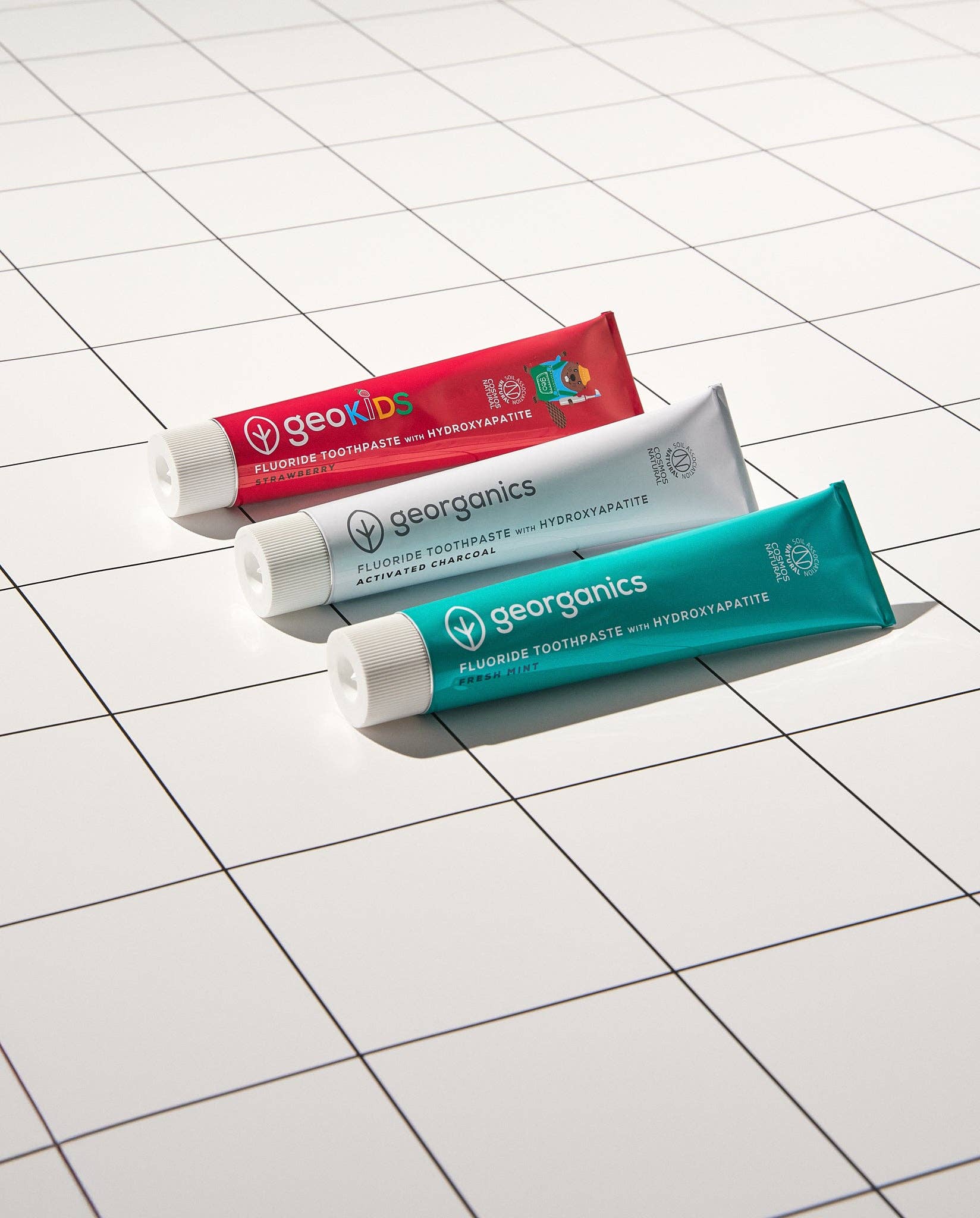 Georganics Kids Toothpaste with Hydroxyapatite – Strawberry - Image 6