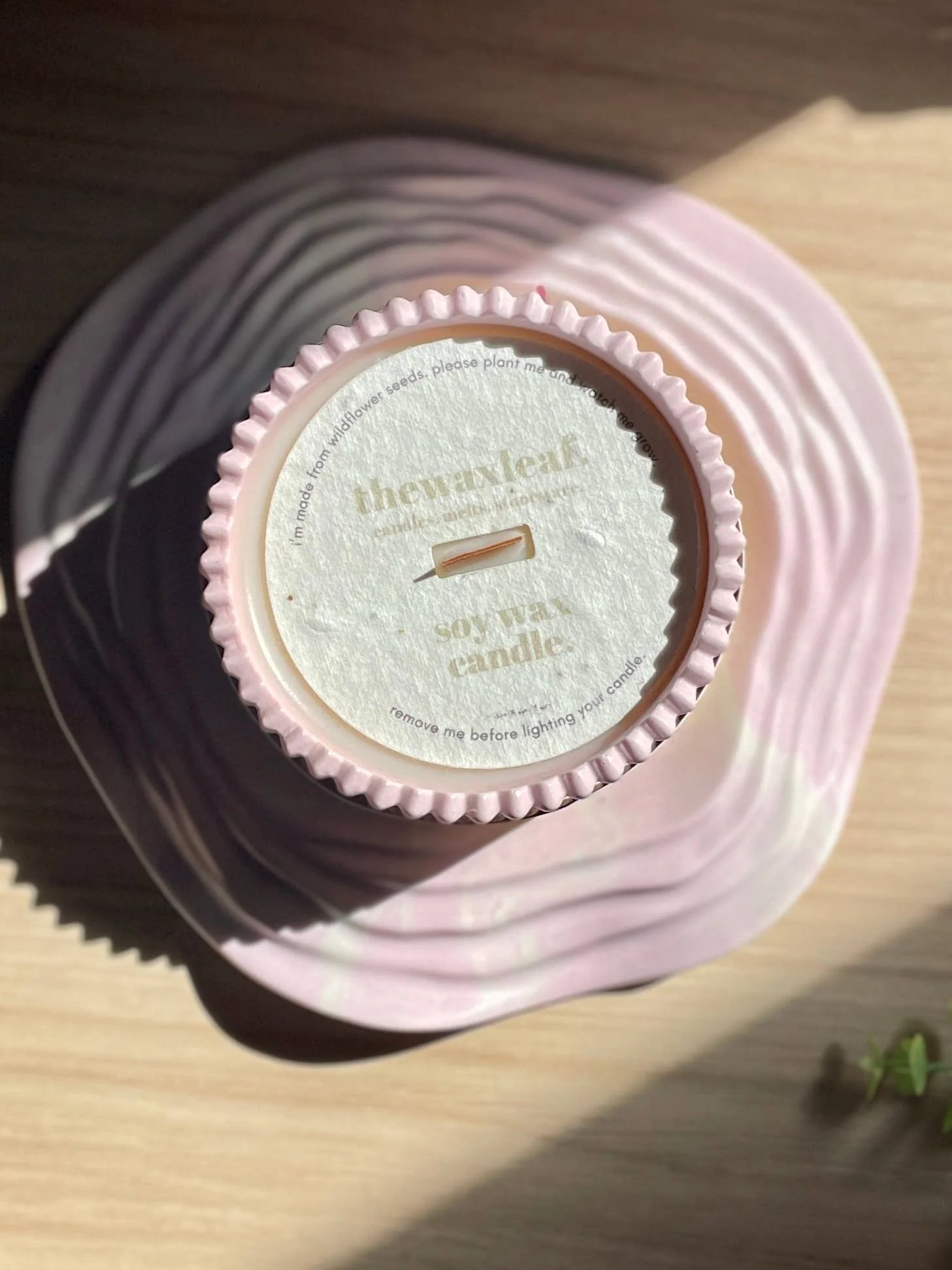 Pink Lemonade Stoneware Soy Candle – Raspberry & Lemon Burst - Image 2