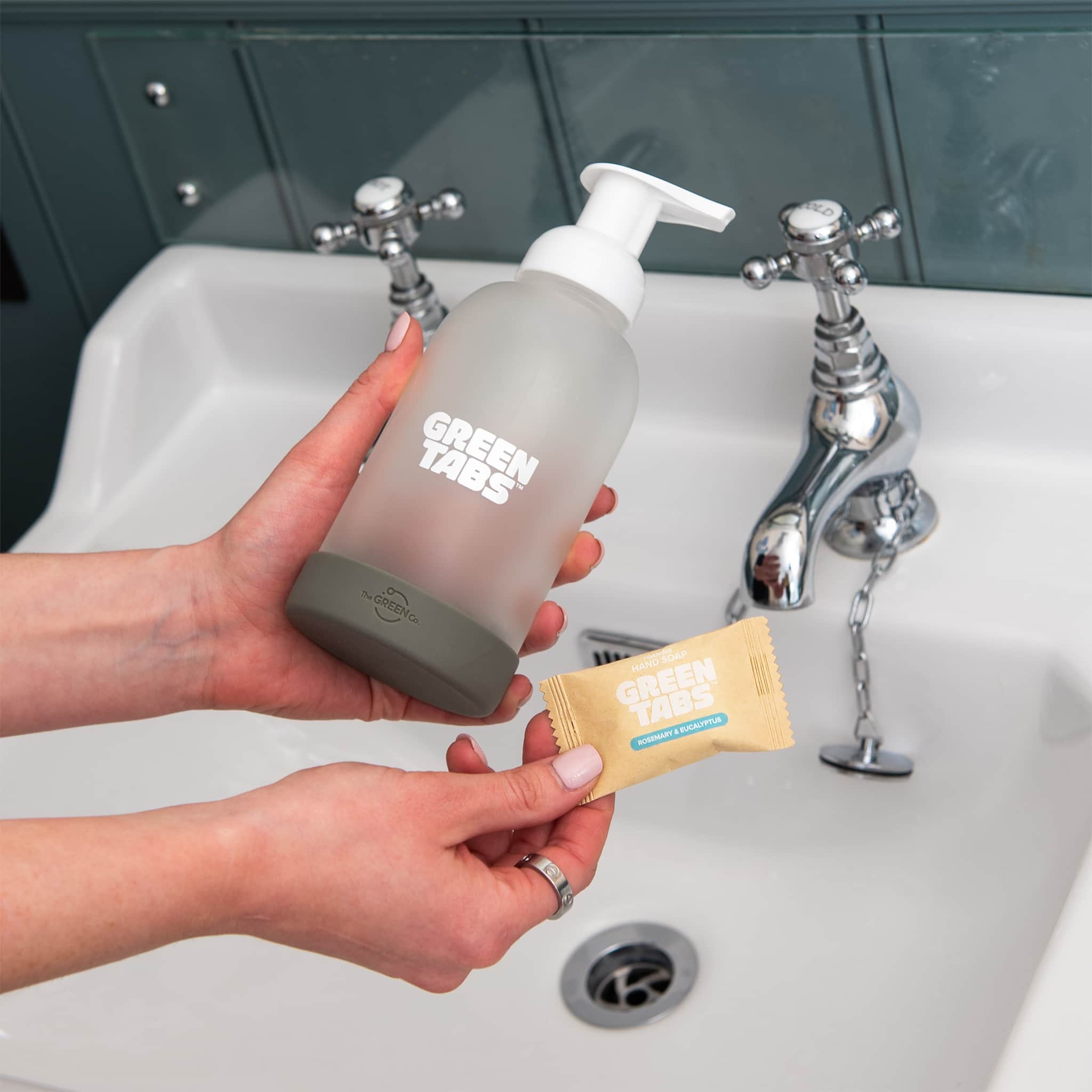 Foaming Hand Soap GreenTabs™ Refills – 4 Pack Plastic-Free, Vegan & Eco-Friendly - Image 2